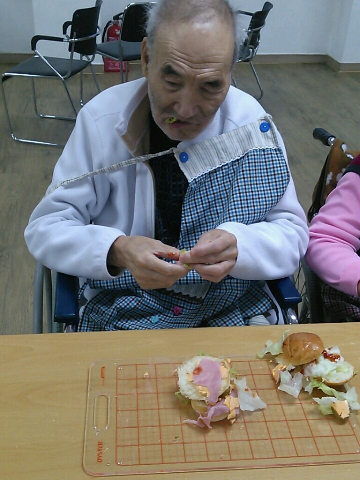 1935301954_a385aa8a_KakaoTalk_17d1d06d01c86bdf.jpg