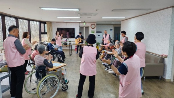 KakaoTalk_20250327_111353650_04.jpg
